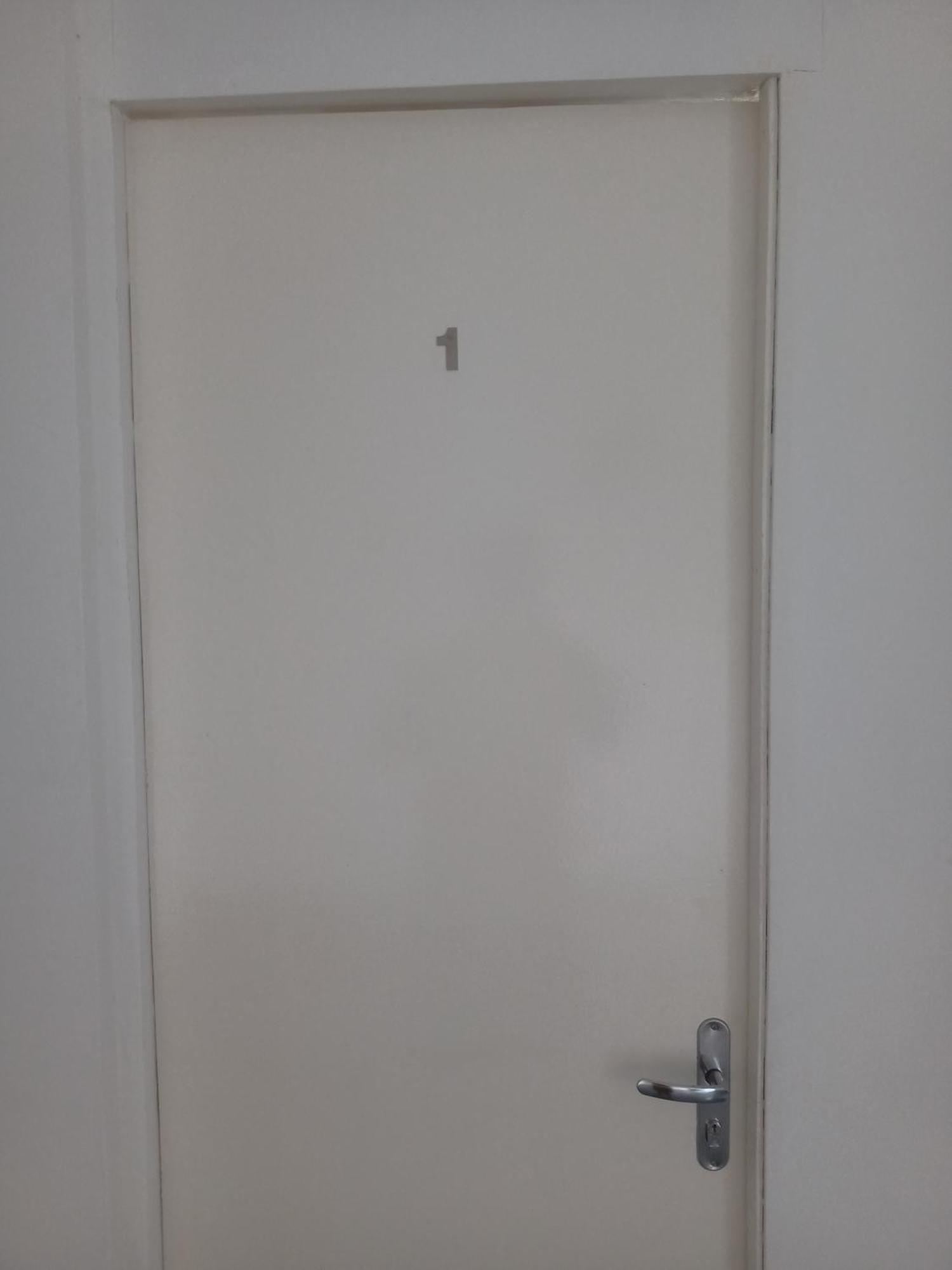 Quartos Economicos Nin Ngoại thất bức ảnh